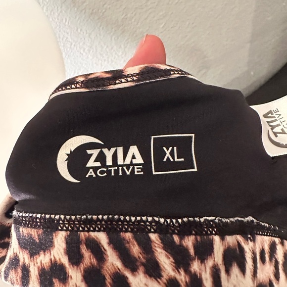 ZYIA Active Brilliant Mesh Leopard Cheetah Print Sports Bra XL - Picture 3 of 4